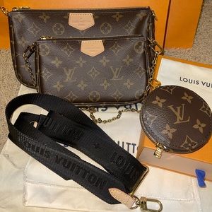 Louis Vuitton Multi Pochette Accessories- BLACK STRAP W/COIN PURSE